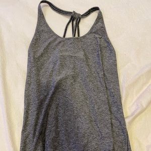 Reebok tank, size L